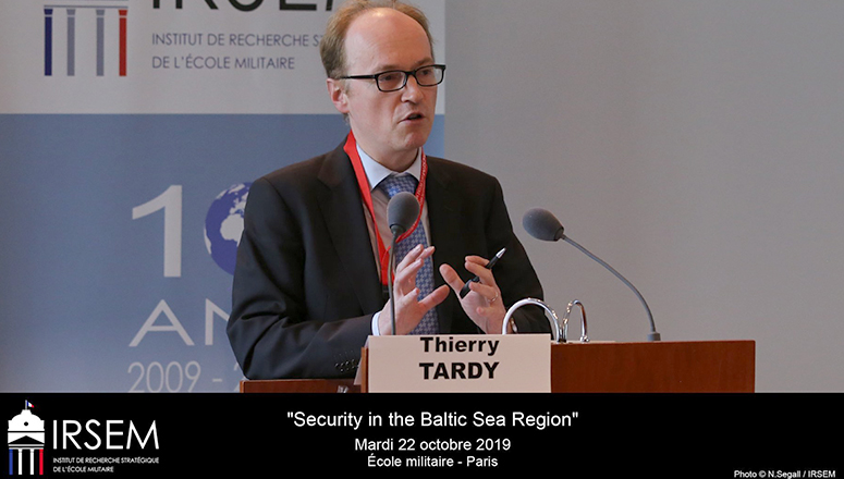 Dr Thierry Tardy delivers concluding remarks at the end of the NDC and the IRSEM annual joint seminar (Photo © N.Segall /IRSEM).