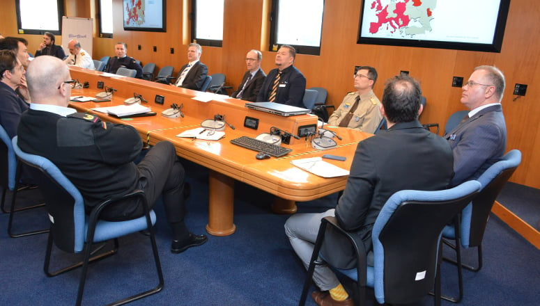 NDC hosts expert presentation on the future of military conscription in Europe