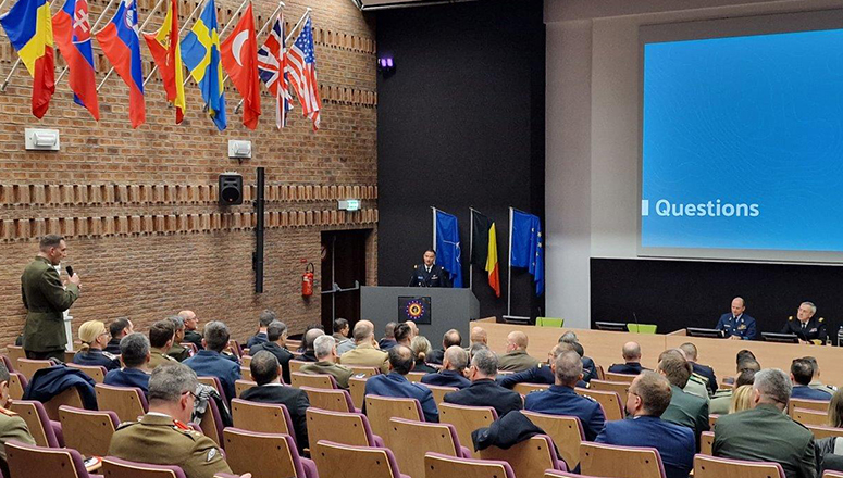 Q&A session with Admiral Hofman and Major General Vansina