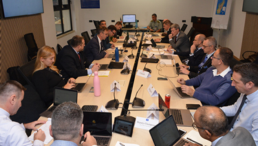 NMDX Working groups of Senior Course 143 in the different Committee Rooms. 