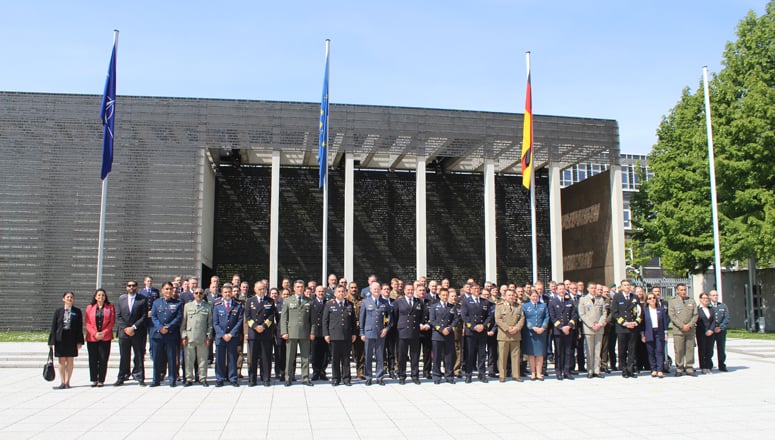 Group photo at the Bundeswehr Memorial