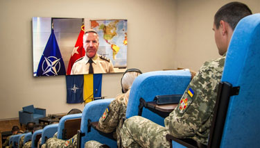 LGEN Andrew Rohling, Deputy Chair of the NATO Military Committee, delivers his keynote address