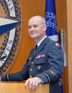 LGEN Max A.L.T. NIELSEN - 03 (002)