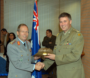 aus_375